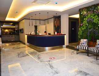 Lobby 2 Oasis Otel