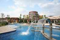 Swimming Pool Phoenix Hotspring Resort