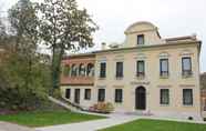 Bangunan 4 Villa Oriani