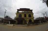 Exterior Golden Guest Hotel