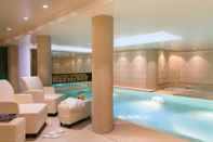 Swimming Pool Maison Albar Hotels Le Pont Neuf