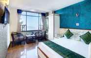 Bedroom 2 Treebo Trend Varuna With Mountain View