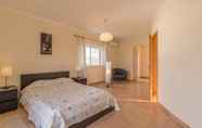 Bedroom 2 Villas2Go2 Alvor Villa