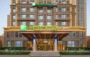 ภายนอกอาคาร 7 Holiday Inn Express Shenyang Tawan, an IHG Hotel