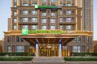 ภายนอกอาคาร Holiday Inn Express Shenyang Tawan, an IHG Hotel