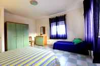 Kamar Tidur Residence del Mare - Case Sicule