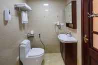 Toilet Kamar Grand Eastern International Apartment