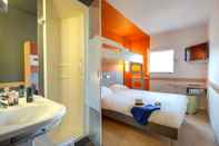 In-room Bathroom Ibis Budget Marseille L'estaque