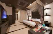 Kamar Tidur 2 Hotel MYTH L