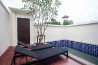 Kolam Renang Anchan Private Pool Villas