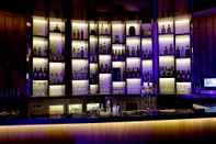 Bar, Kafe dan Lounge Radisson Blu Faridabad