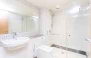 In-room Bathroom 5 Sanctum London Belsize Road