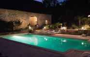 Swimming Pool 2 Demeure de Forterre