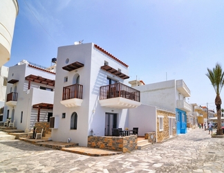 Exterior 2 Myrtos Mare Suites