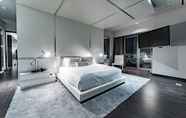 Kamar Tidur 7 StripViewSuites at Palms Place