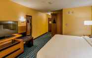 Bedroom 4 Fairfield Inn & Suites by Marriott Mobile Saraland