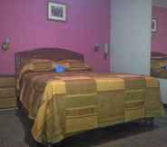 Bedroom 3 Asturias Inn