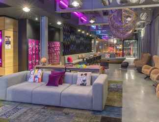 Lobby 2 Moxy London Excel