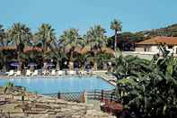 Swimming Pool Baia delle Sirene Beach Resort