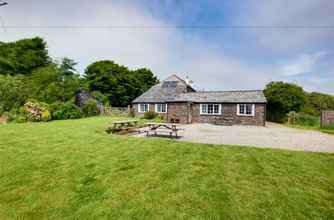 Exterior 4 West Bowithick Cottages