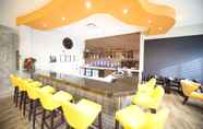 Bar, Kafe, dan Lounge 2 Wyndham Garden Edmonton Airport