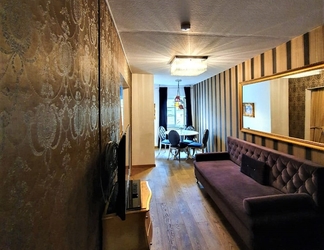 Lobby 2 Luxus Apartment Ludwig XV