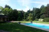 Swimming Pool B&B De Poppelse Hoeve