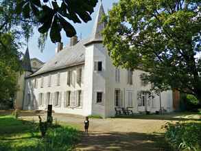 Bên ngoài 4 Château de Seurre