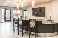 Bar, Cafe and Lounge La Quinta Inn & Suites by Wyndham Walla Walla