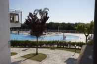สระว่ายน้ำ Hotel Residence Portoselvaggio