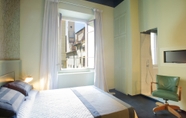 Kamar Tidur 2 Arnobio Florence Suites