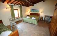 Bedroom 4 Hotel Relais Santa Genoveffa