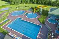 Swimming Pool Hotel Rösslwirt