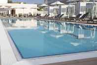 Kolam Renang Sheraton Annaba Hotel