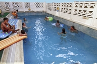 Kolam Renang Kleopatra Develi Hotel