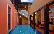 Kolam Renang 7 Villa Capers