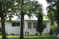 Exterior Canora Vacation Home