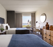 Kamar Tidur 5 Newport Harbor Island Resort