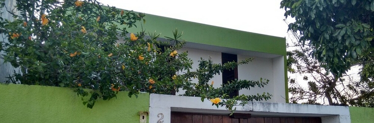 Exterior Natal Eco Hostel