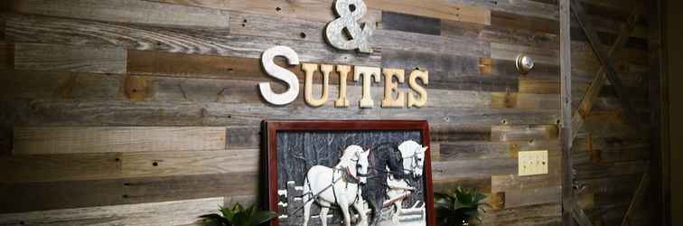 Lobi Draft Horse Inn and Suites