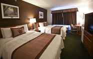 Bedroom 5 Draft Horse Inn and Suites