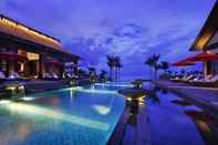Swimming Pool Narada Resort & Spa Perfume Bay
