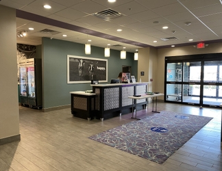 Lobby 2 Hampton Inn El Reno