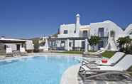 Swimming Pool 4 Aqua Breeze Villas Naxos