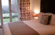 Kamar Tidur 3 Nant yr Onnen B&B and Ysgubor Holiday Cottage