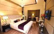 Bedroom 4 Ramada by Wyndham Multan