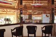 Bar, Cafe and Lounge Cashew Grove Beach Resort
