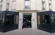 Exterior 7 Campanile Paris - Clichy Centre