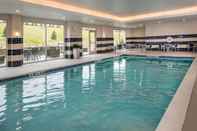 สระว่ายน้ำ TownePlace Suites by Marriott Altoona