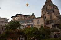 Exterior Amber Cave Suites